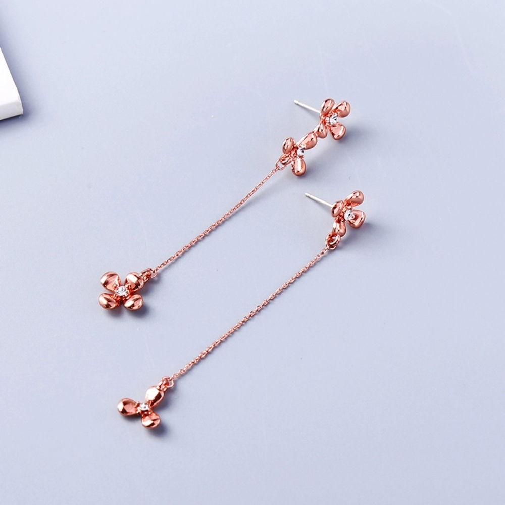 3/$24 Romantic Flower Asymmetric Crystal Earrings - Picture 8 of 10